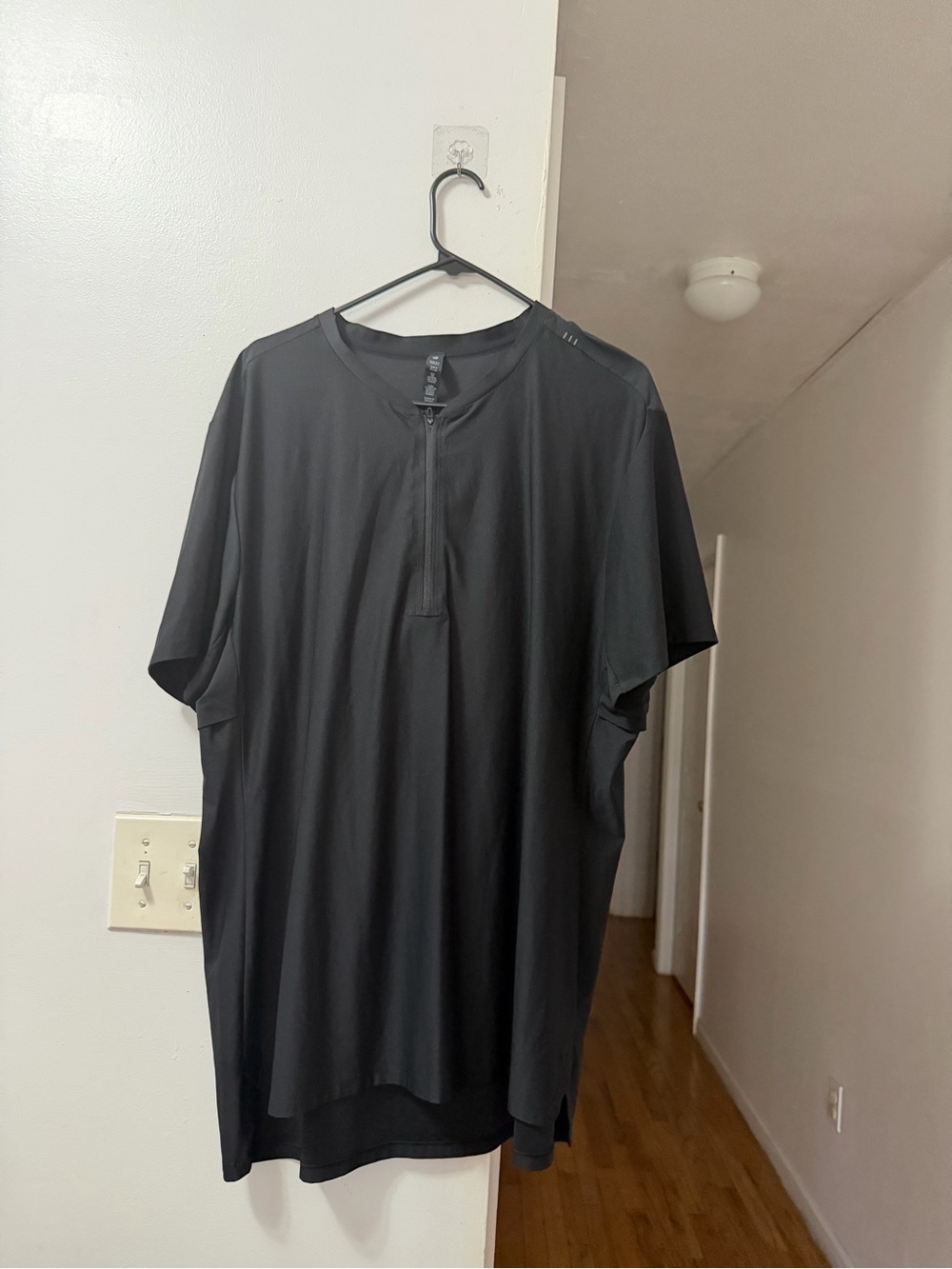 lululemon athletica Men's Black Short-Sleeve Half-Zip Performance Top